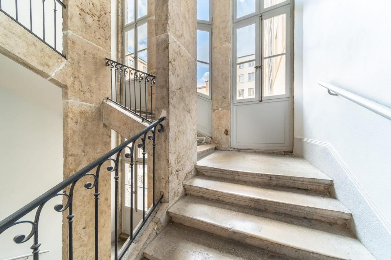 Les Suites De L'Opera - Apartment Nina For 6 People Lyon Luaran gambar